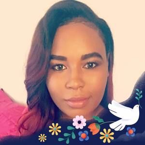 Meet your Posher, Rena